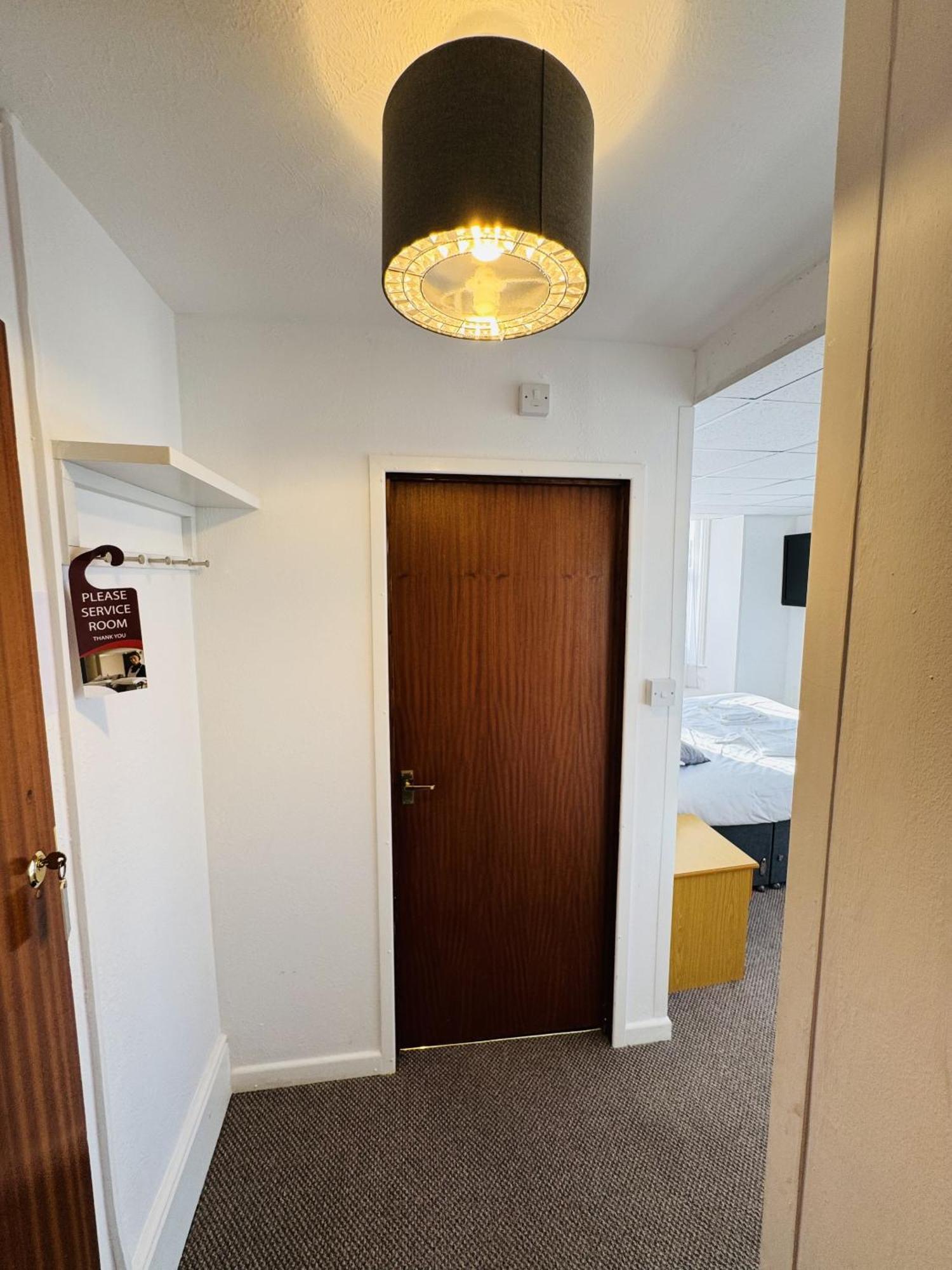 Carlton Court Hotel Истбурн Номер фото
