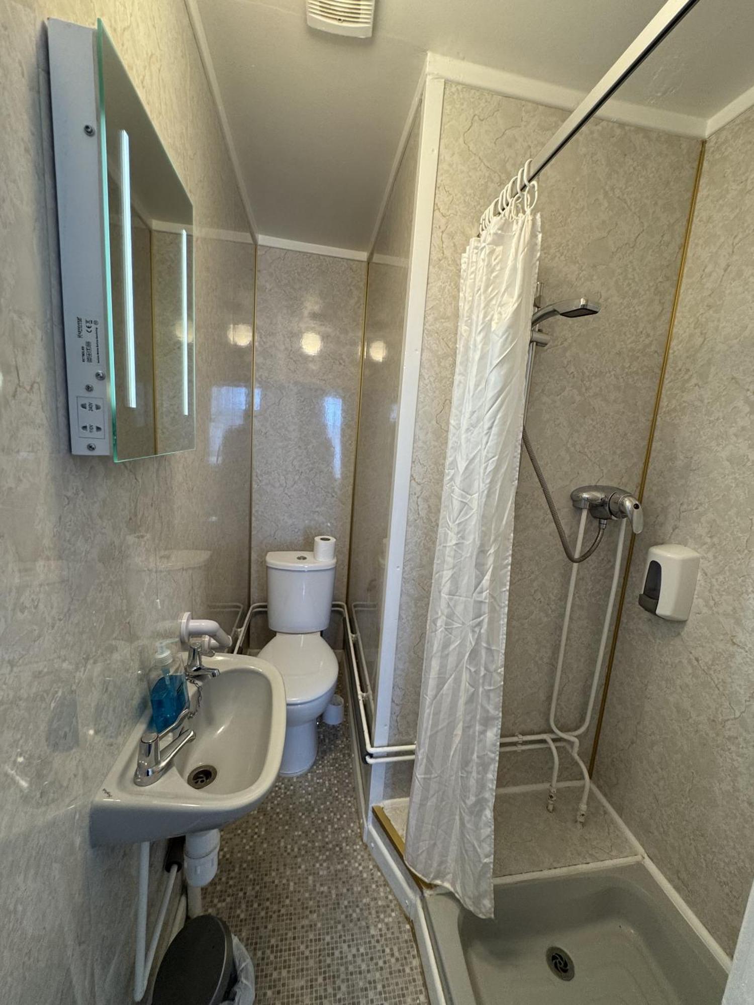 Carlton Court Hotel Истбурн Номер фото